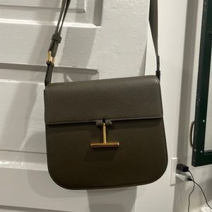 Tom Ford Tara crossbody bag, medium size. Brand new, never used!